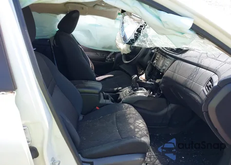 2017 Nissan Rogue S z USA, uszkodzony, nr VIN 5N1AT2MT8HC793288